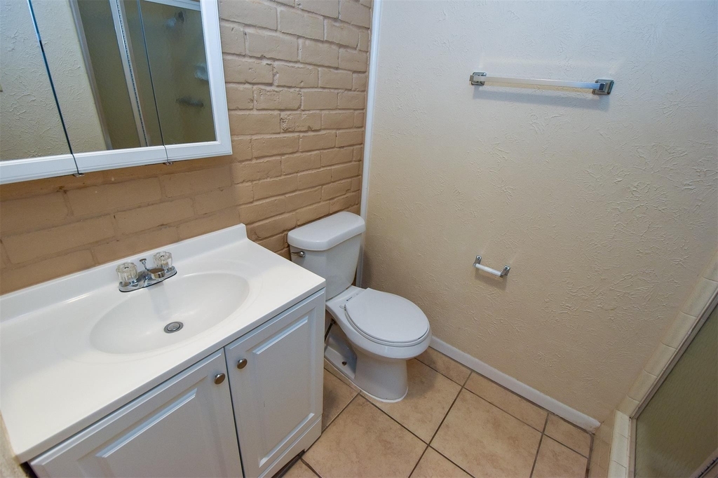1522 Beaumont Road - Photo 13