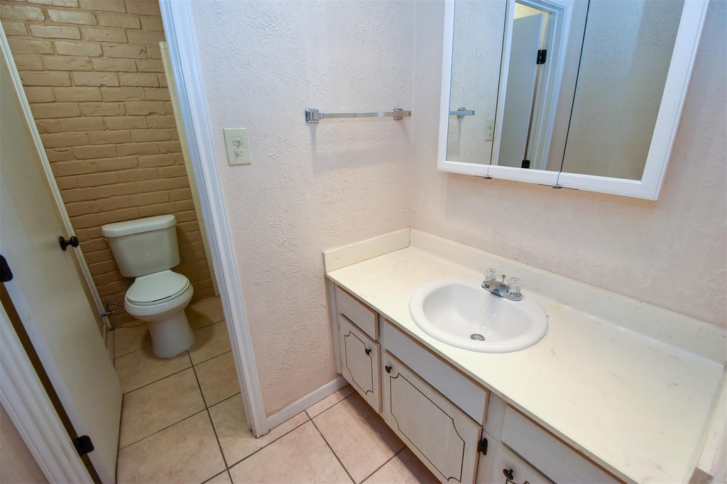 1522 Beaumont Road - Photo 15
