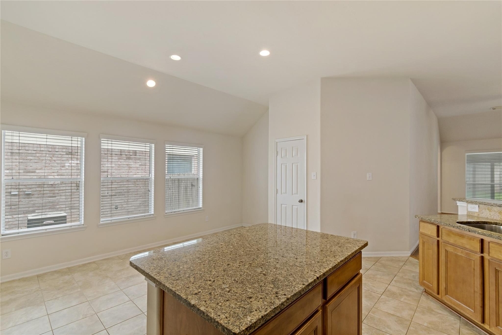 12804 Flat Creek Drive - Photo 14