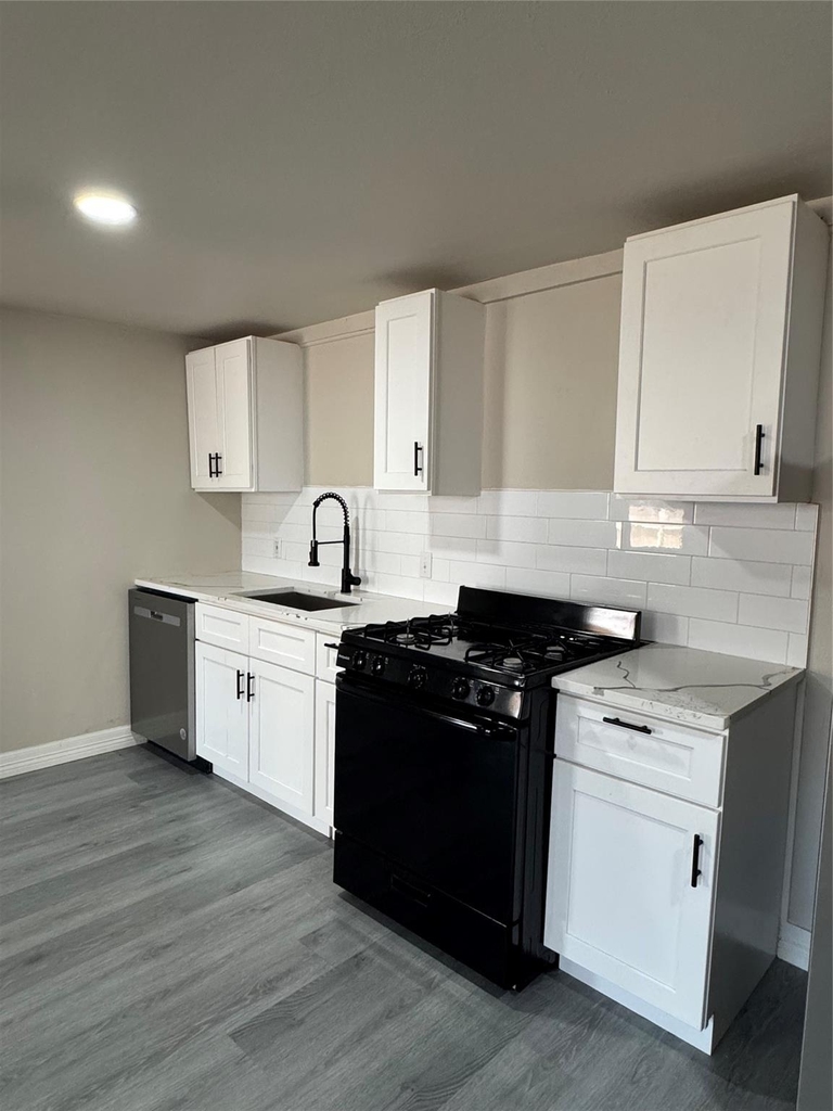 3417 Wisconsin Street - Photo 1