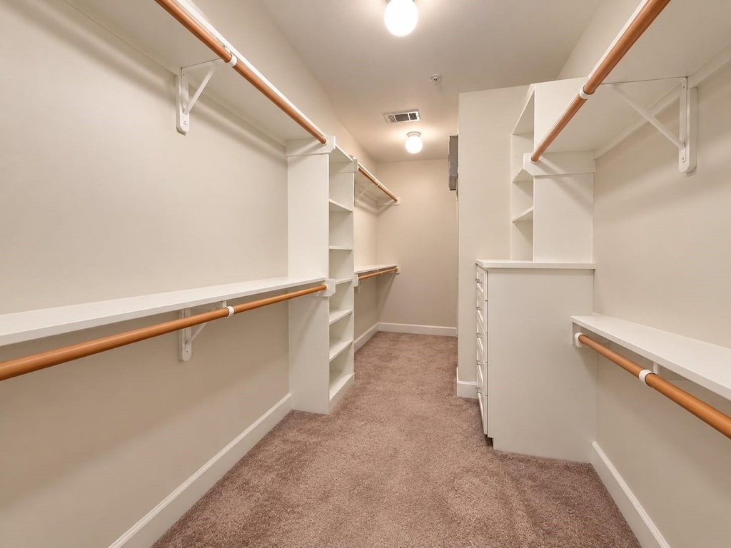 2710 Hullsmith Drive - Photo 9