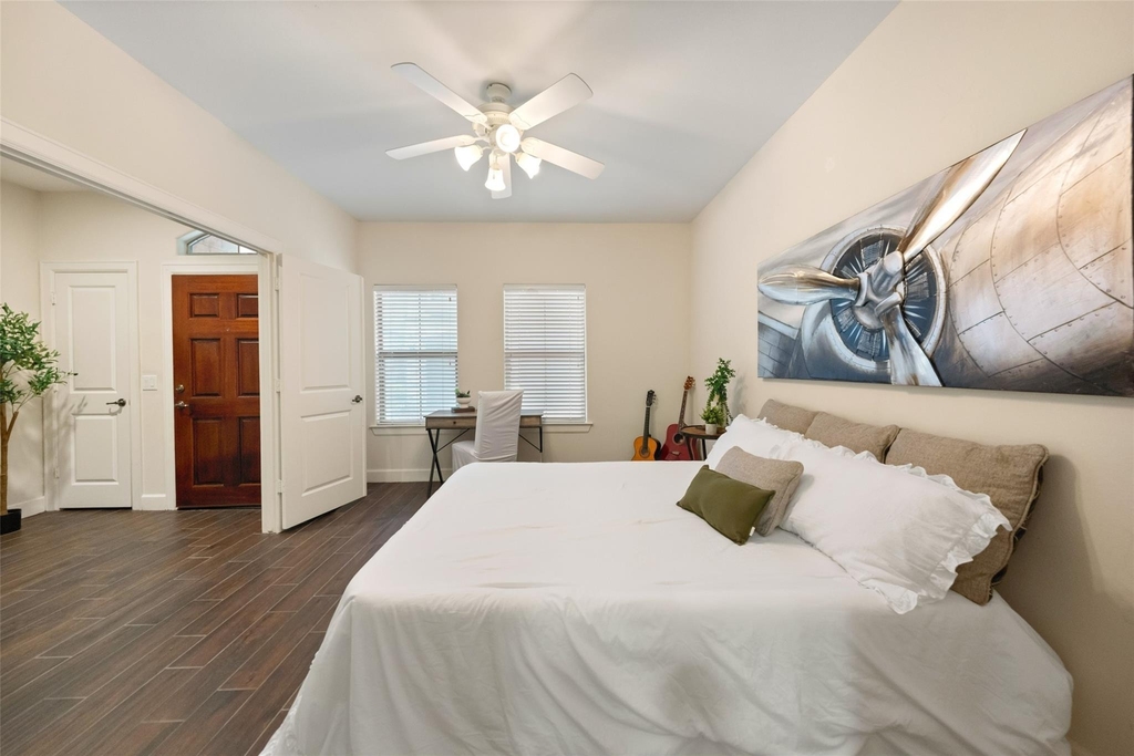 562 Bomar Street - Photo 3