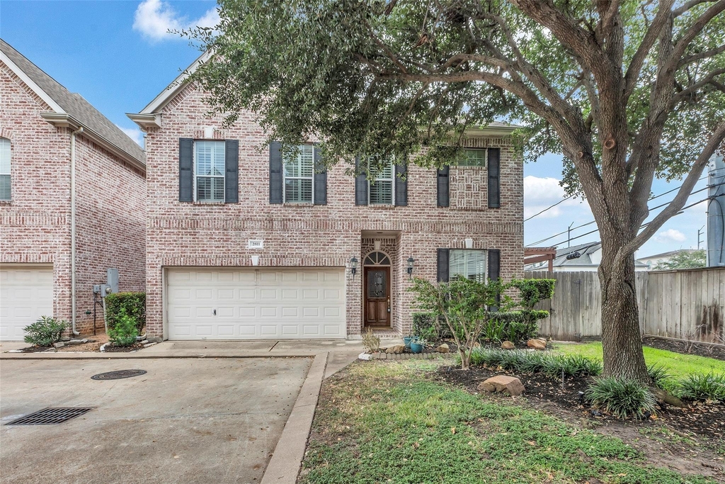 2811 Val Verde Park - Photo 1