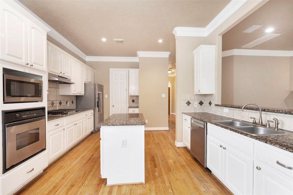 2811 Val Verde Park - Photo 12