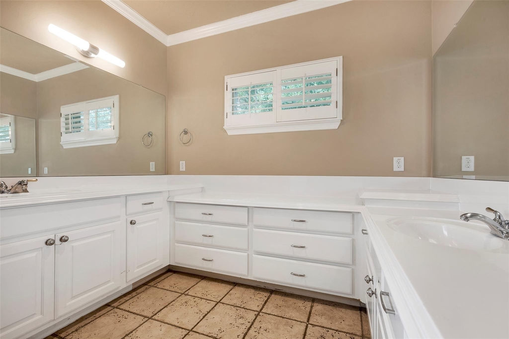 2811 Val Verde Park - Photo 20