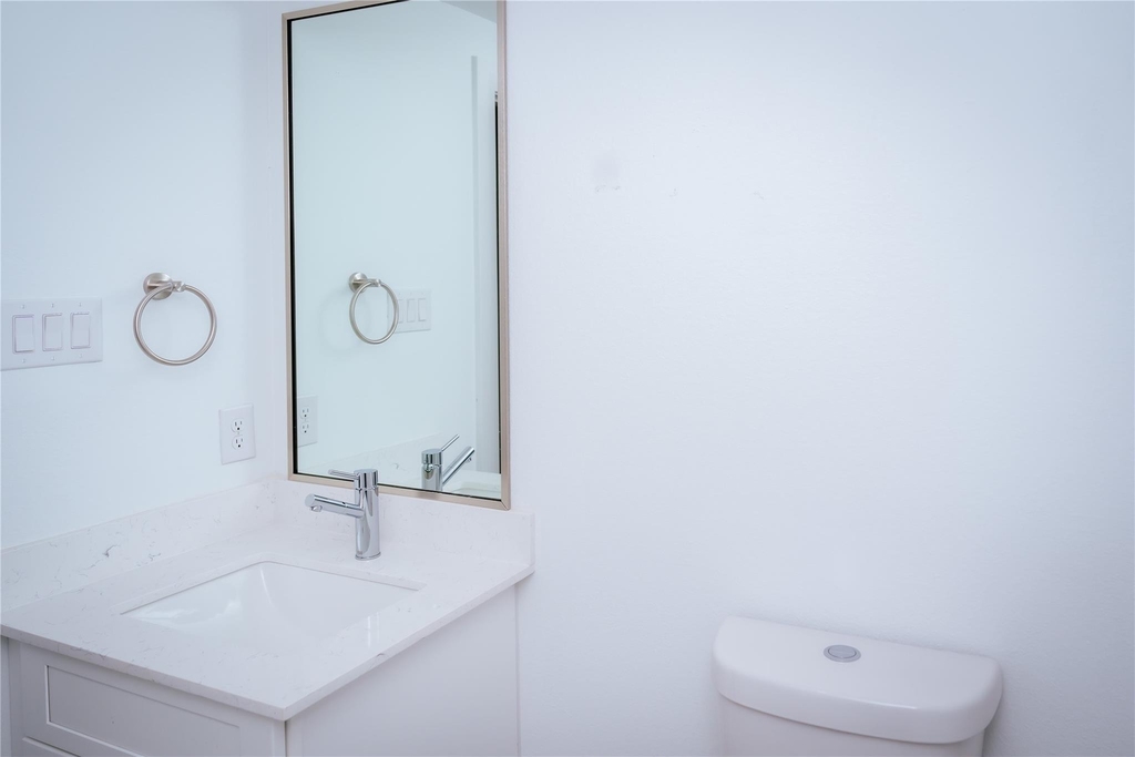 6728 Peerless Street - Photo 21