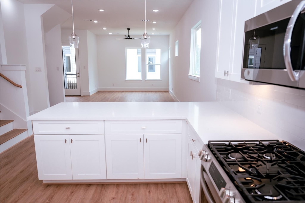 6728 Peerless Street - Photo 13
