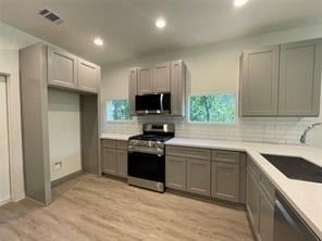 313 2nd Street - Photo 8