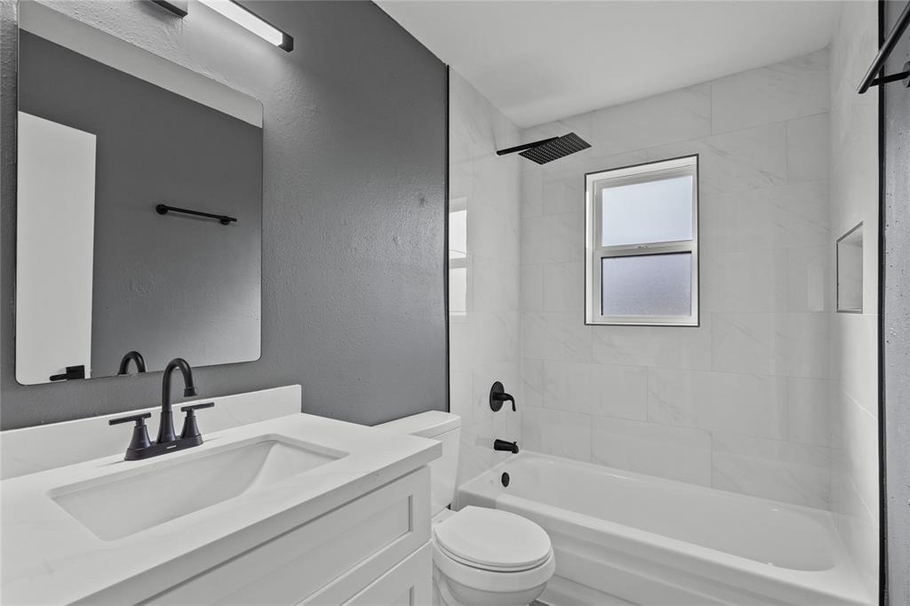 2015 Rosalee Street - Photo 7
