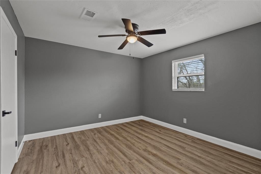 2015 Rosalee Street - Photo 8