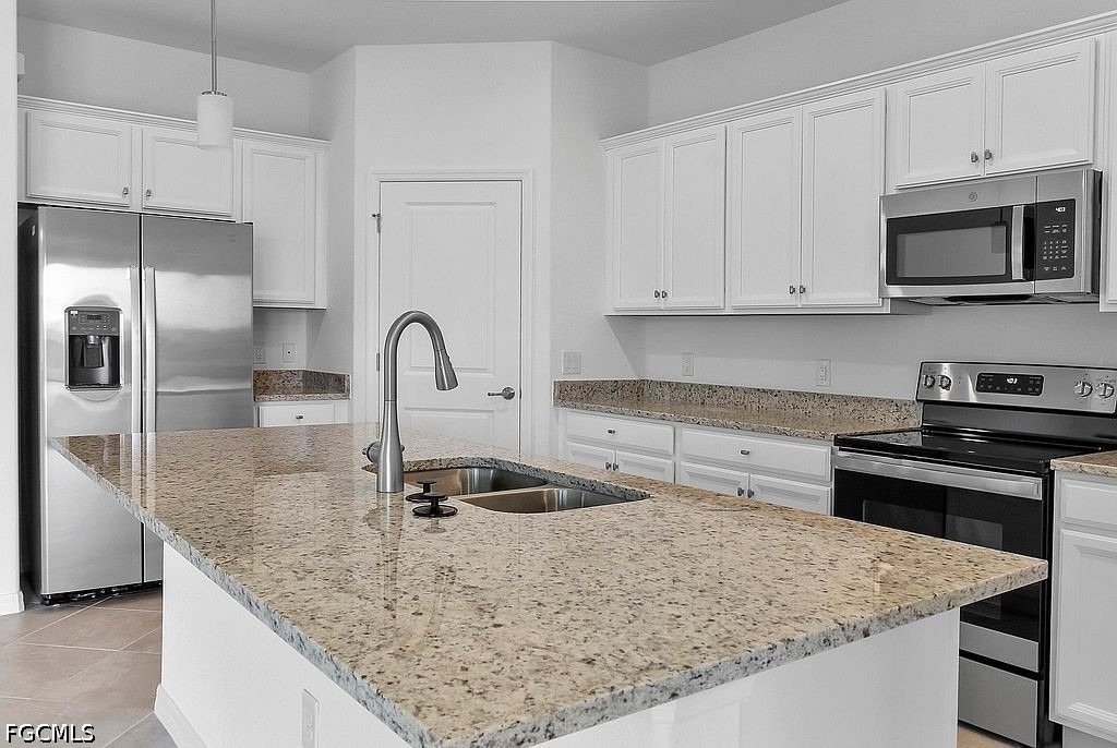 14882 Portico Boulevard - Photo 17