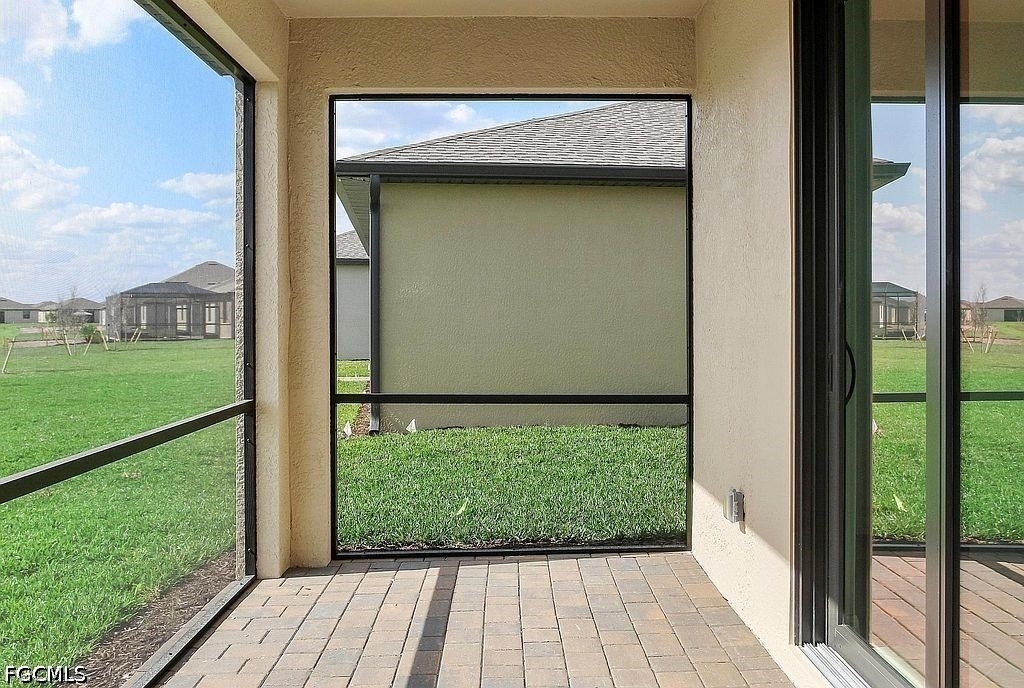 14882 Portico Boulevard - Photo 31