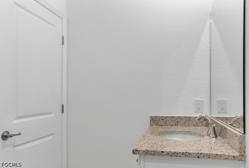 14882 Portico Boulevard - Photo 23