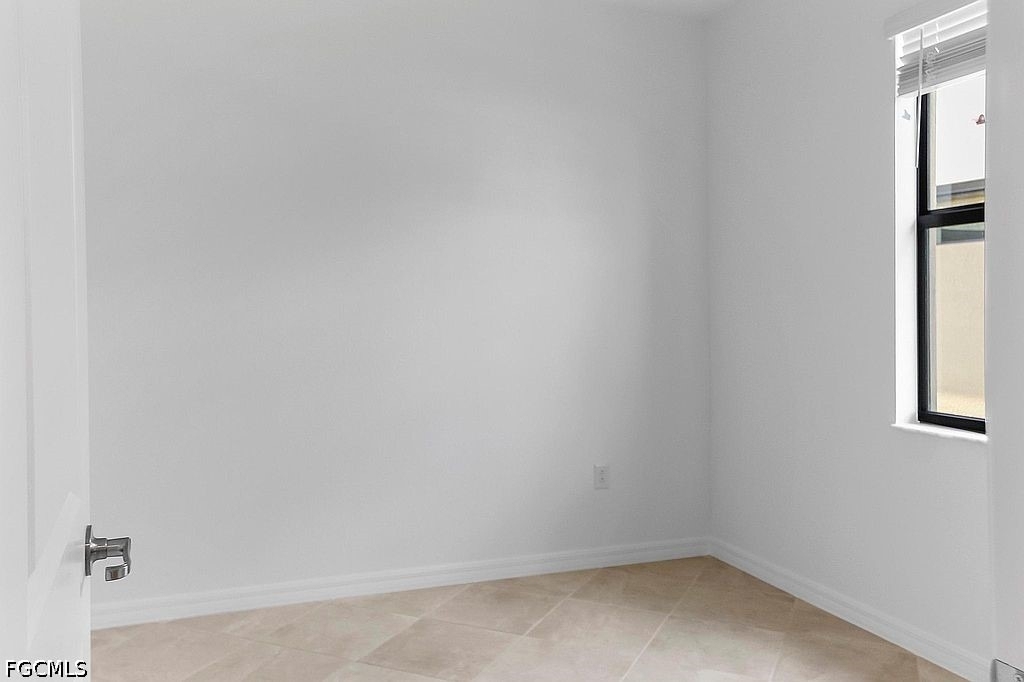 14882 Portico Boulevard - Photo 22