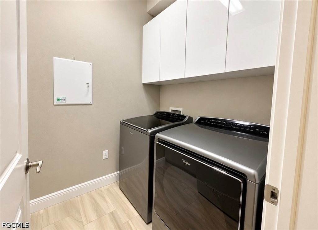 12725 Astor Place - Photo 12