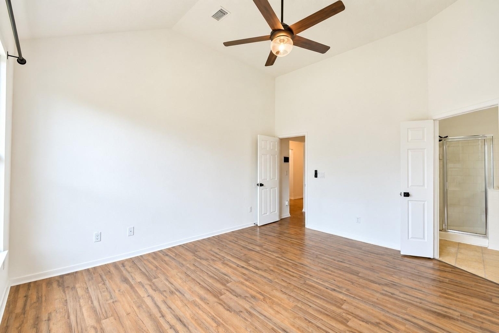 2922 Veva Drive - Photo 13