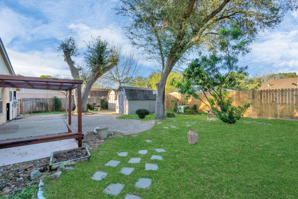 16814 Cobble Ridge Drive - Photo 28