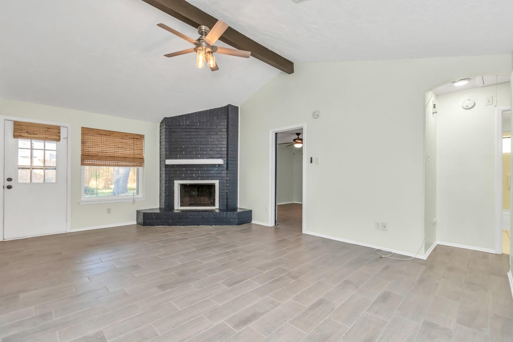 16814 Cobble Ridge Drive - Photo 6