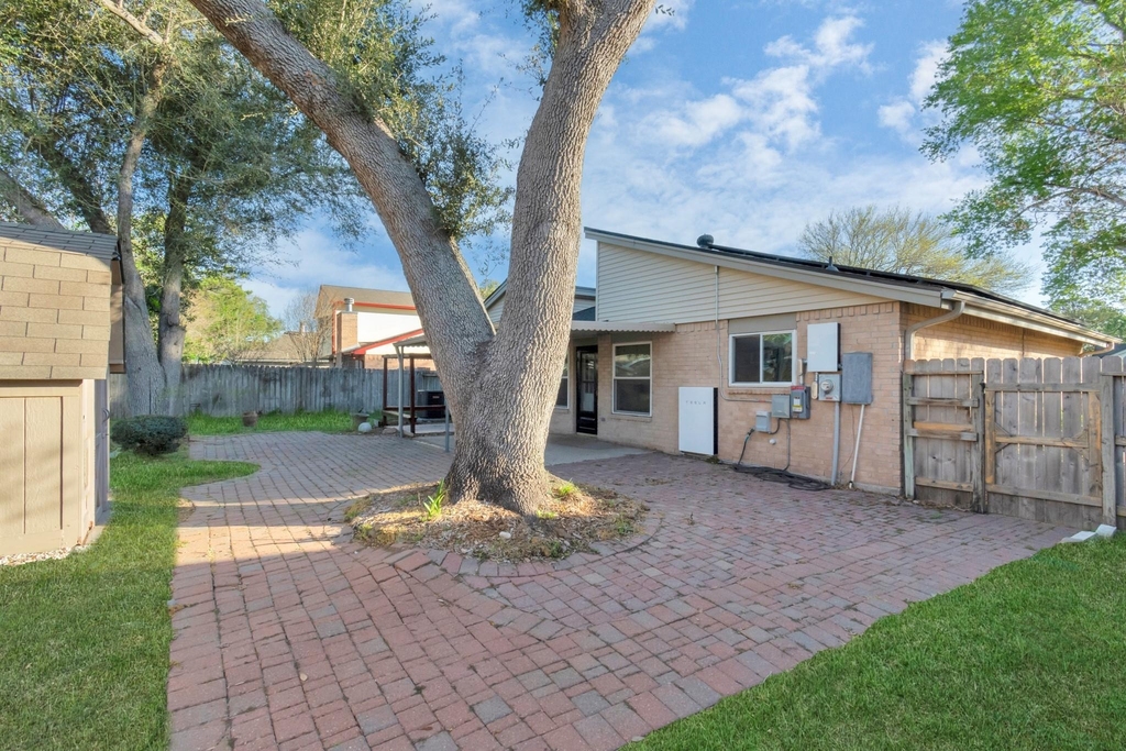 16814 Cobble Ridge Drive - Photo 24