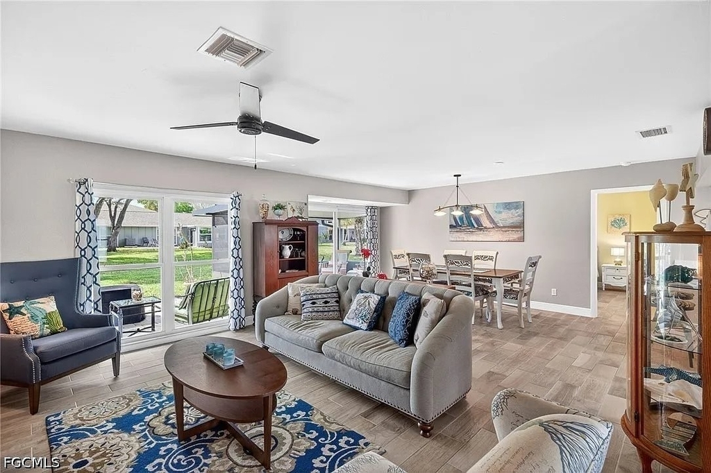 4257 Island Circle - Photo 11
