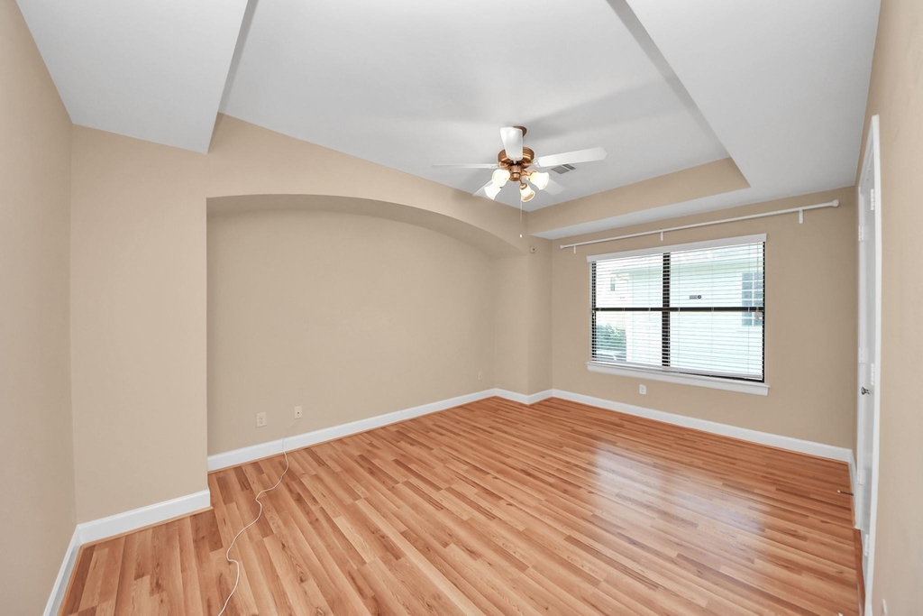 3703 Main Plaza Drive - Photo 14