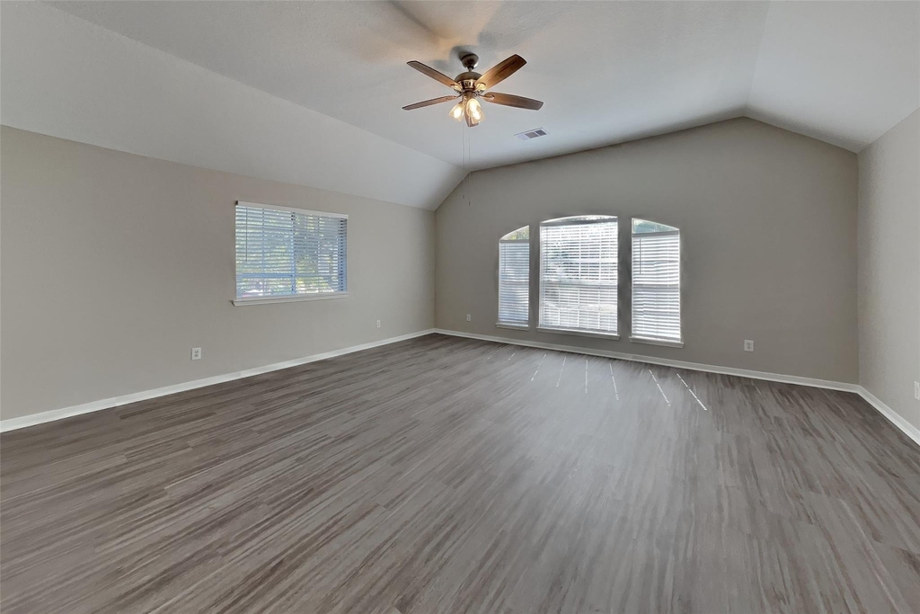 27089 Monarch Wood Drive - Photo 21