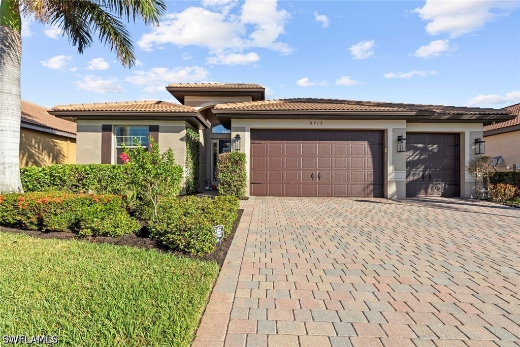 8712 Westwood Oaks Place - Photo 0