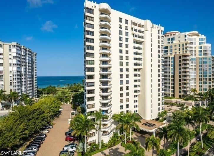 4451 Gulf Shore Boulevard N - Photo 0