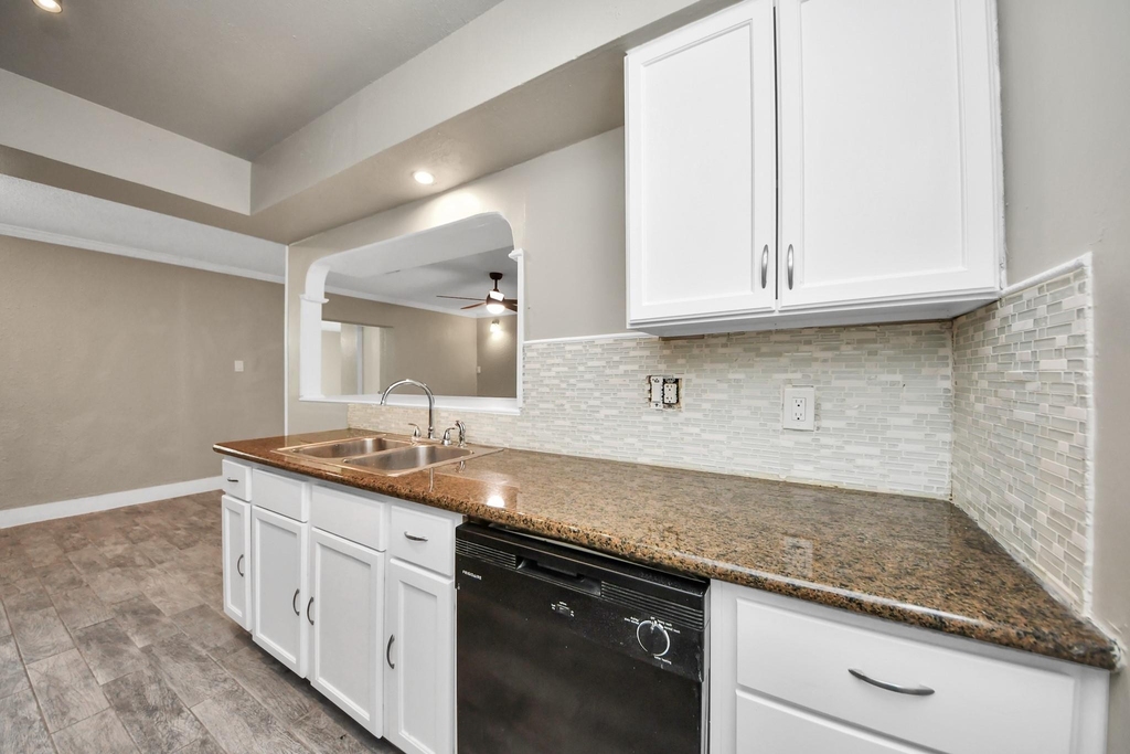 212 Harold Lane - Photo 28