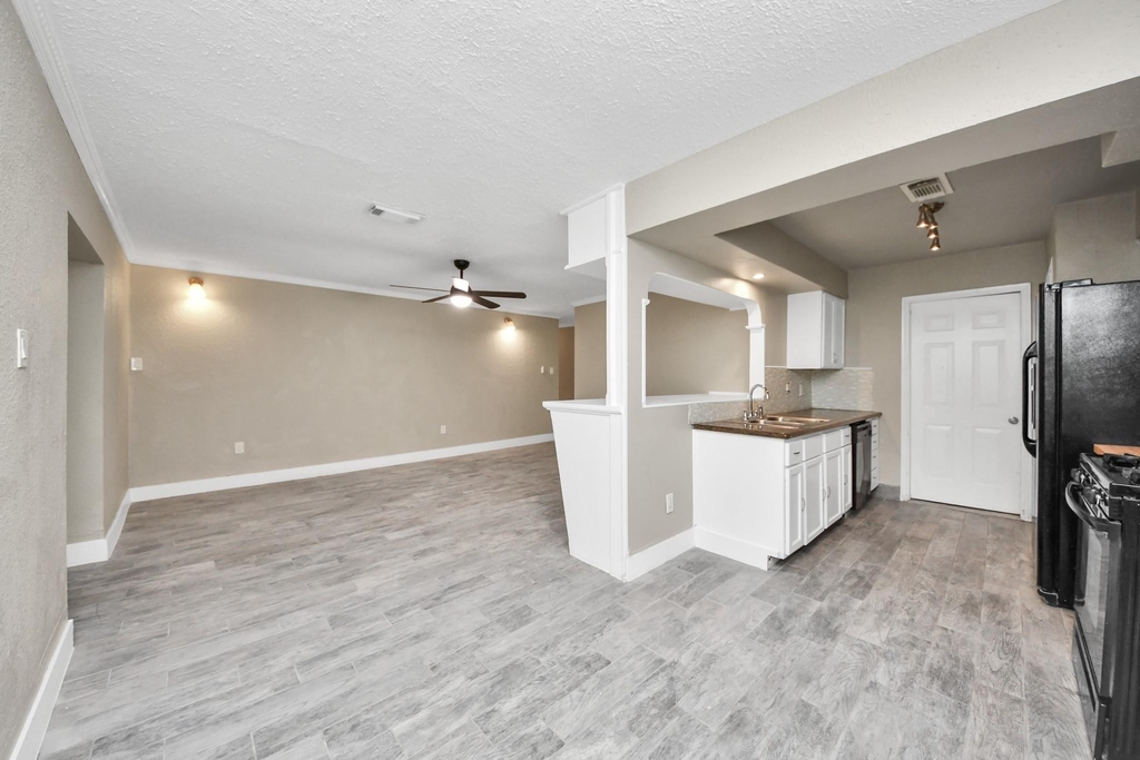 212 Harold Lane - Photo 25