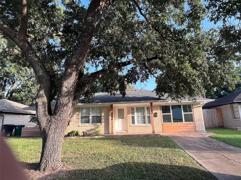 1711 Wilde Rock Way - Photo 0