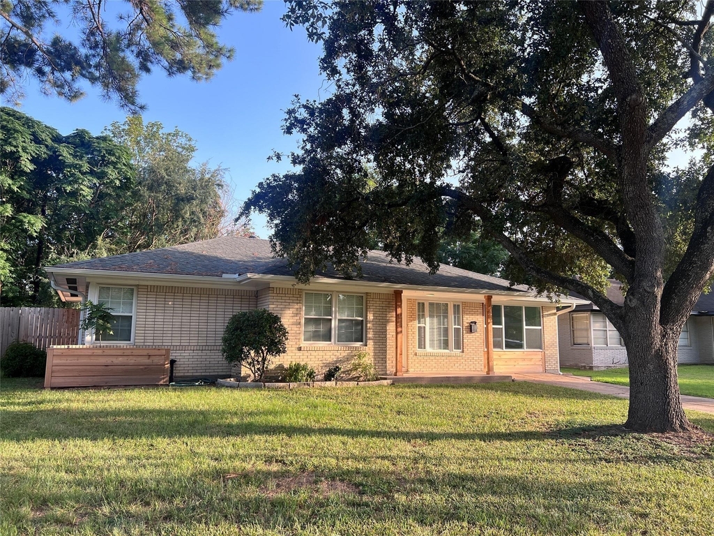 1711 Wilde Rock Way - Photo 1