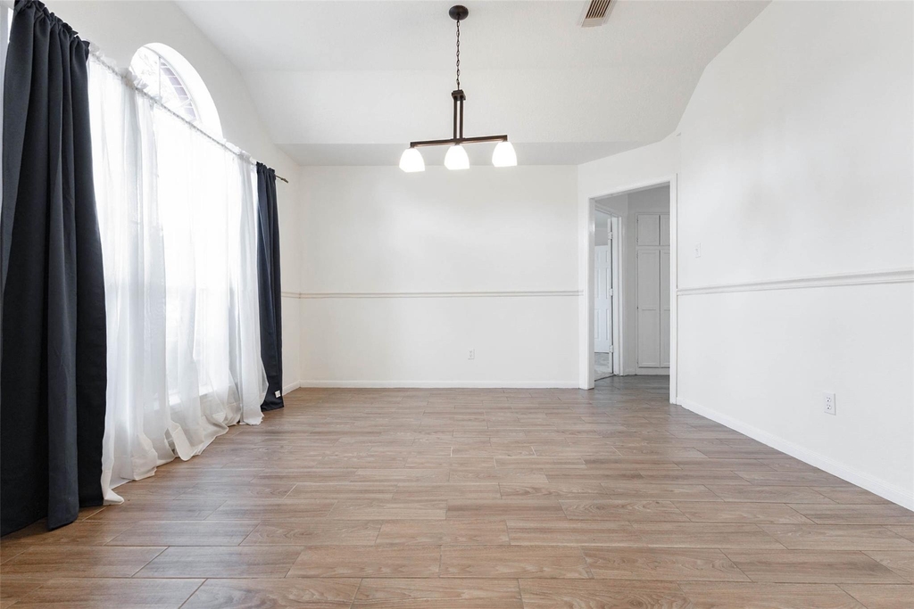 21703 Bay Palms Drive - Photo 3