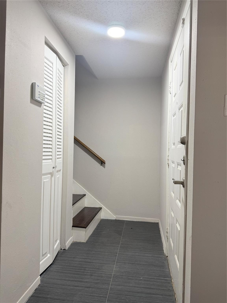 9383 Pagewood Lane - Photo 10