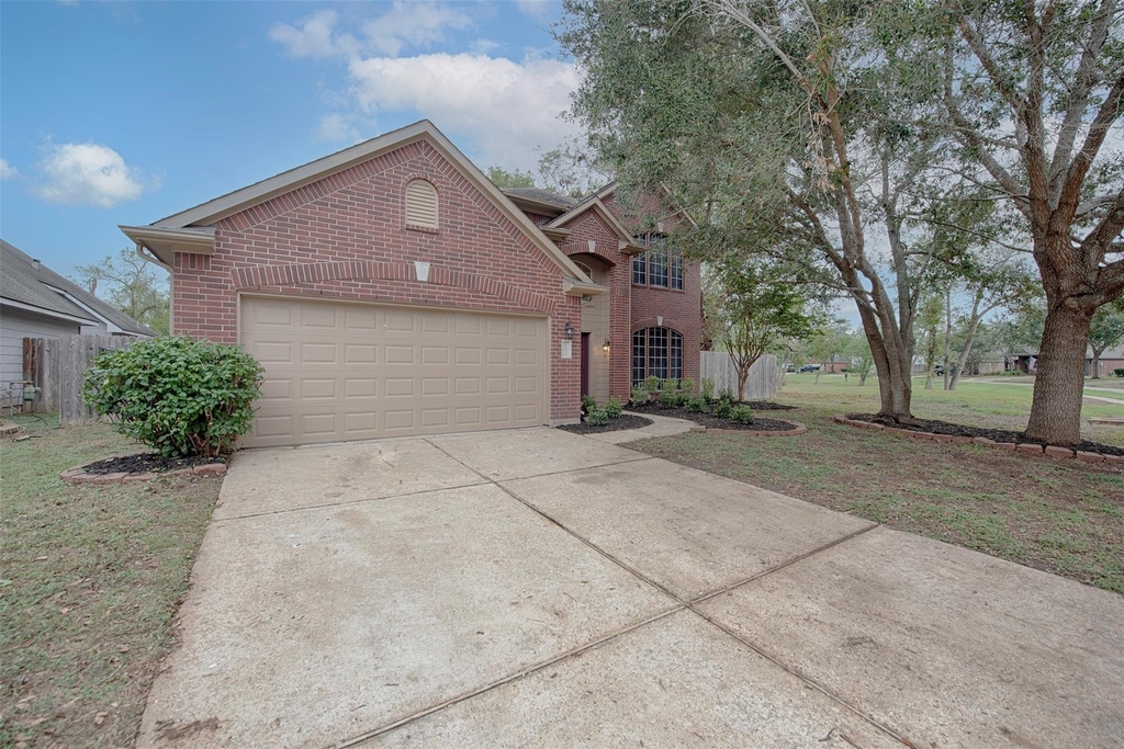 10411 Village Lake Drive - Photo 1