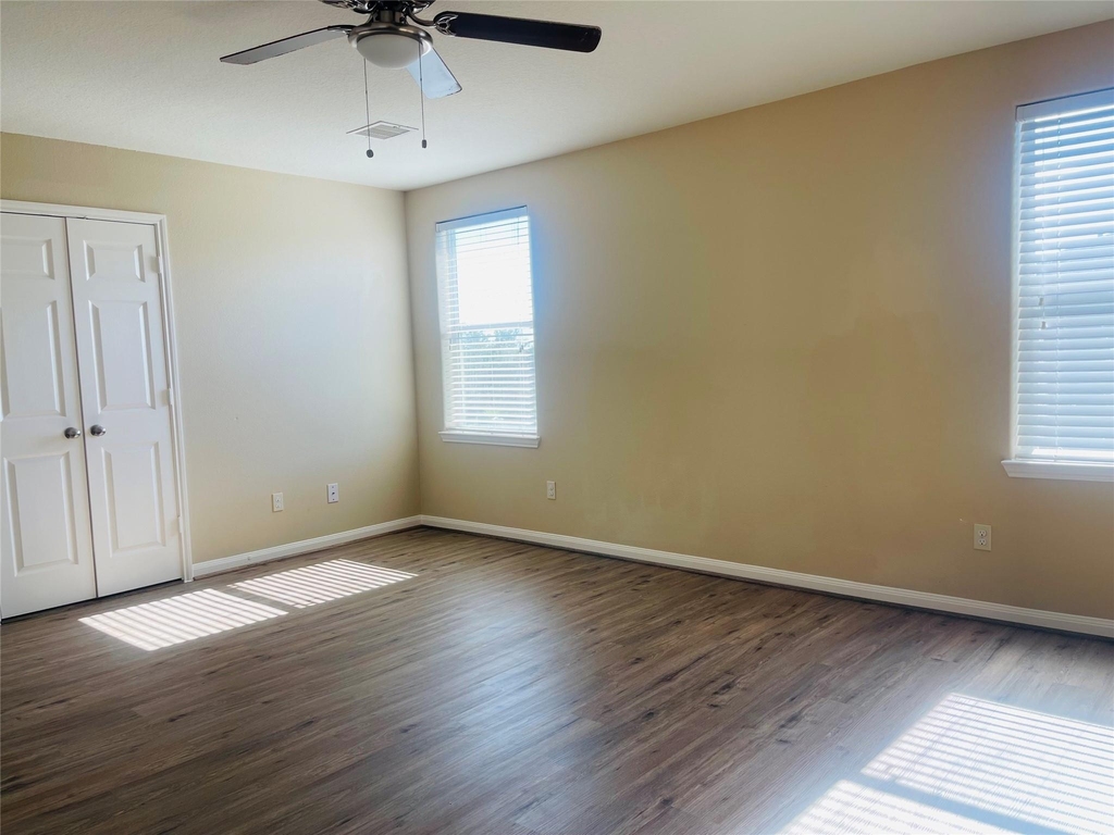 9434 Turquoise Meadow Lane - Photo 29