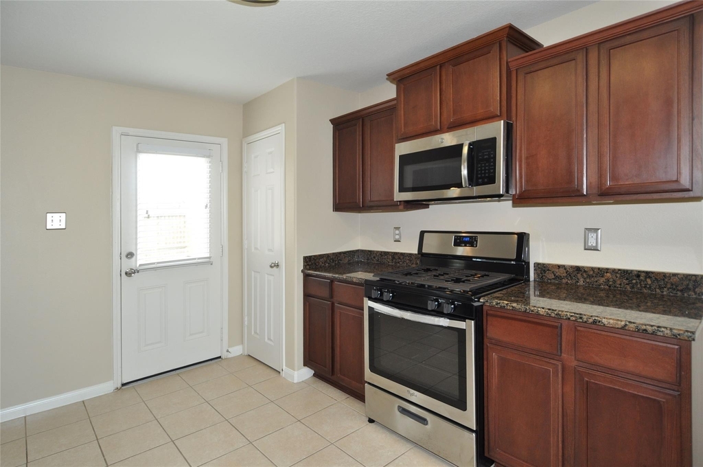 9434 Turquoise Meadow Lane - Photo 11