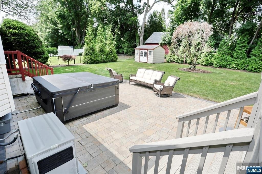 434 Hasbrouck - Photo 42