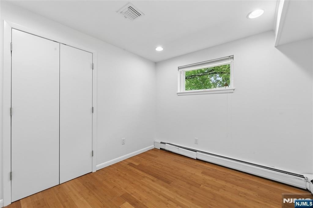 2 Monument - Photo 24
