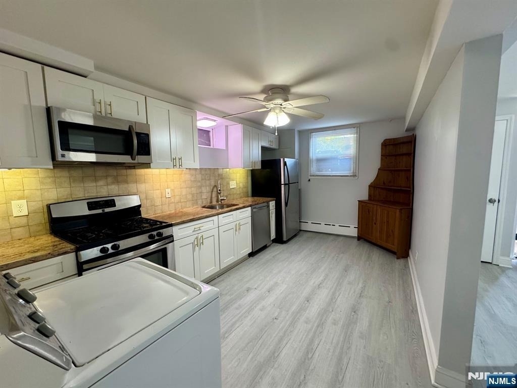 687 Midland - Photo 7