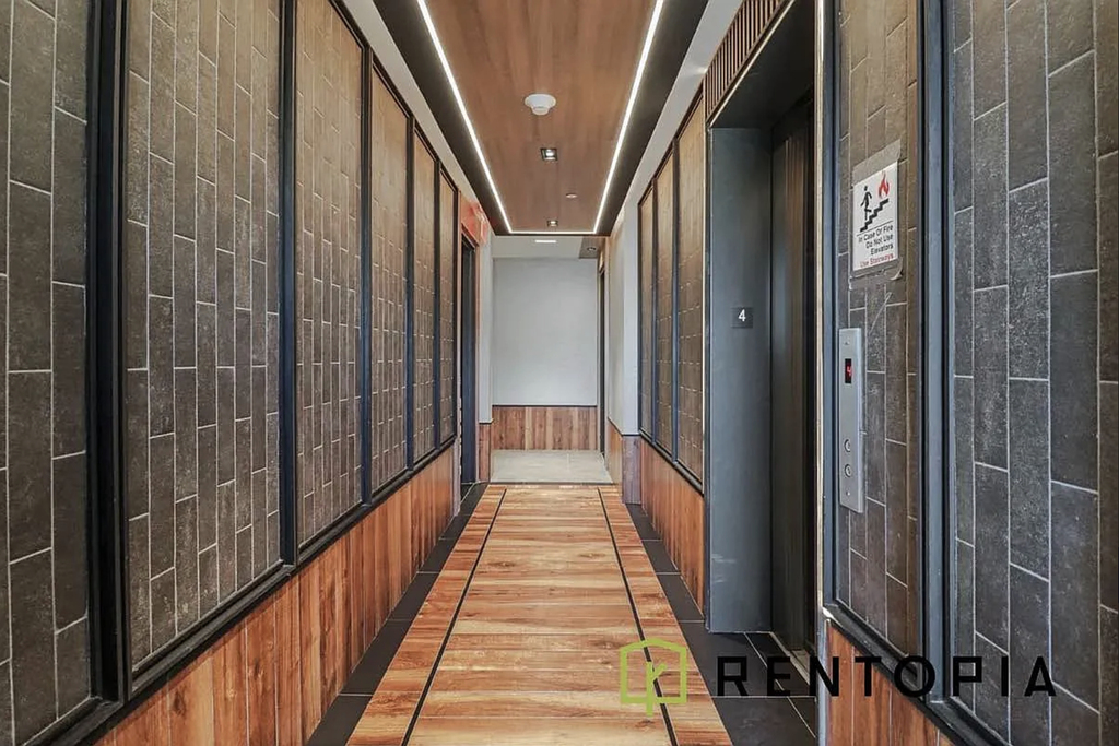 411 Meeker Avenue - Photo 13