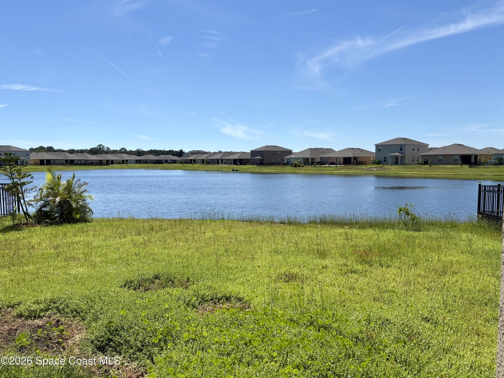 966 Trinity Street - Photo 13