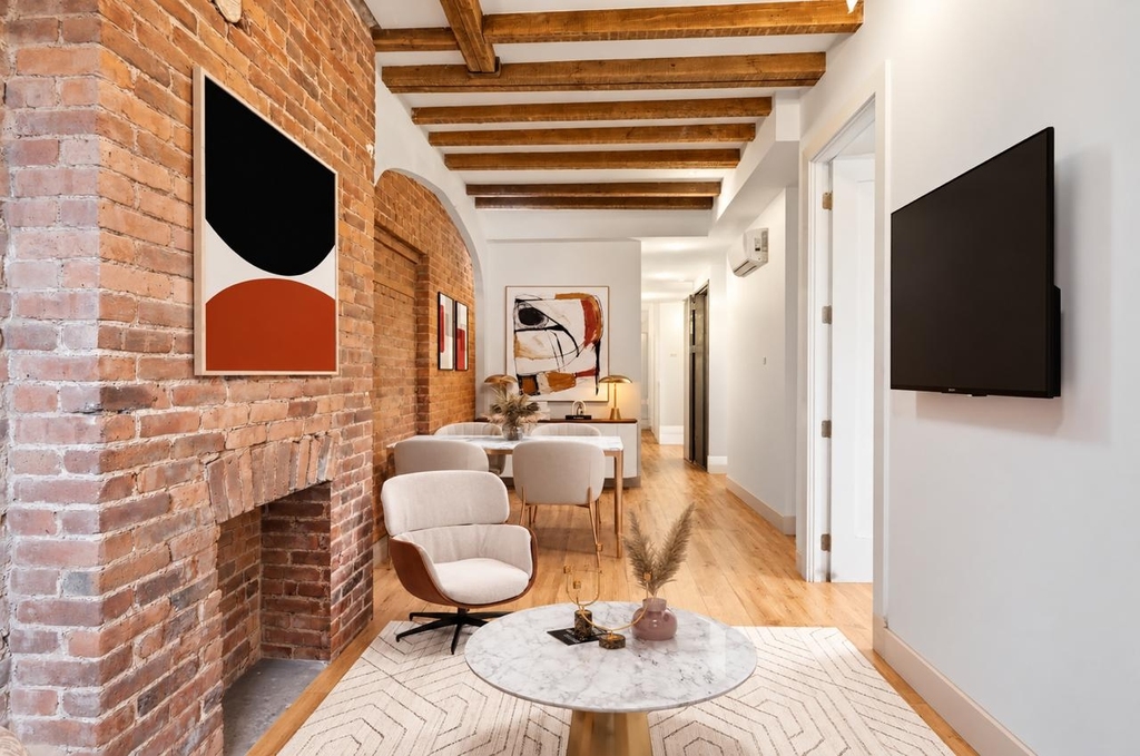 105 Berry Street #3L - Photo 0