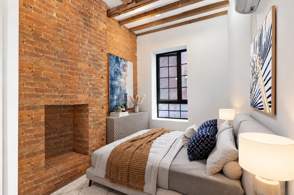 105 Berry Street #3L - Photo 4