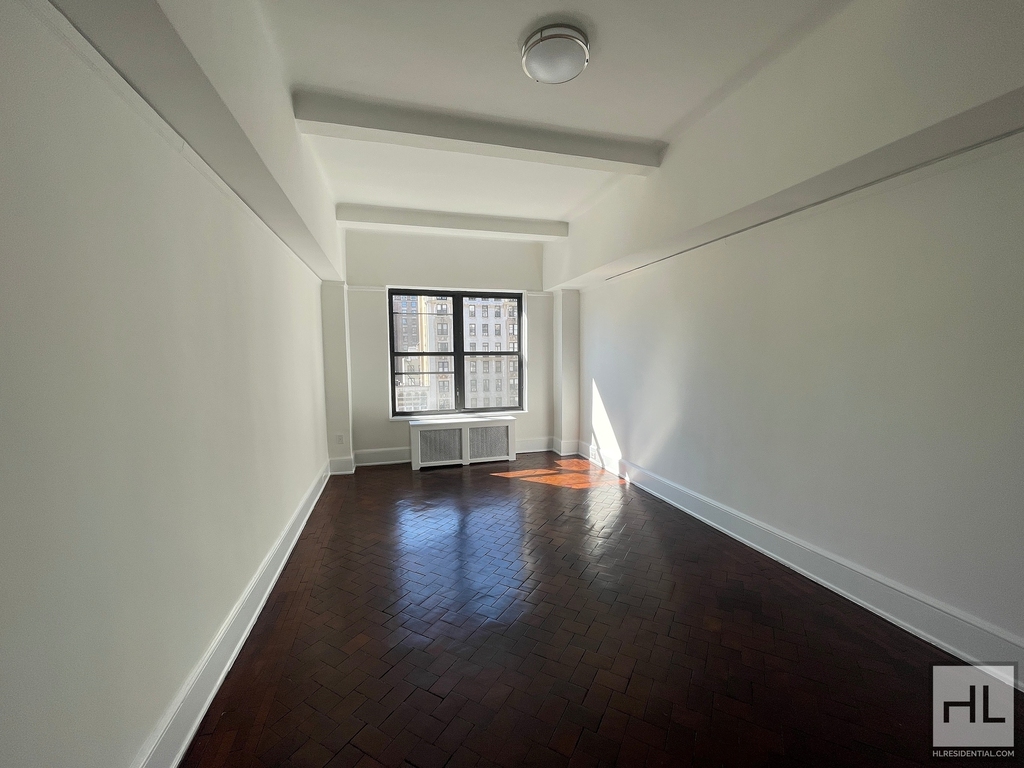 West 73rd Street - Photo 0