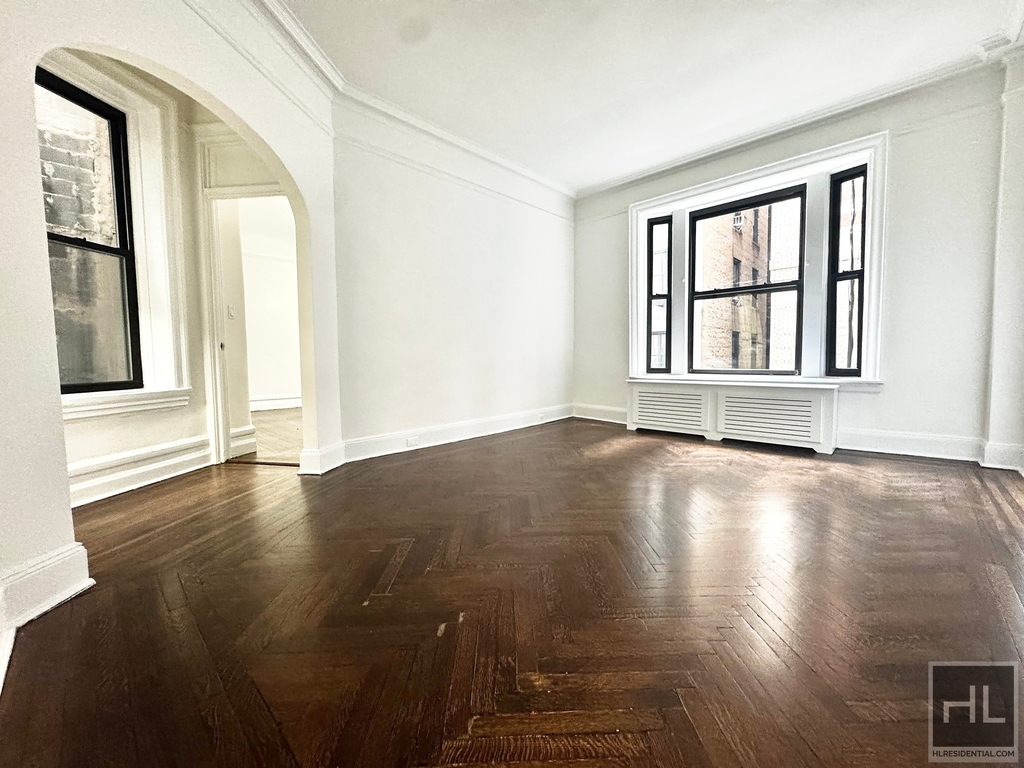 West 72 Street - Photo 0