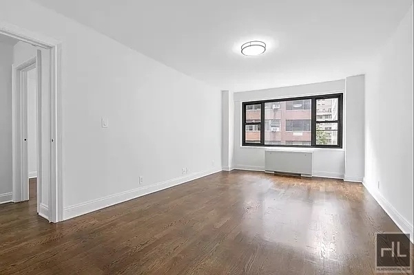 East 89th Street - Photo 1