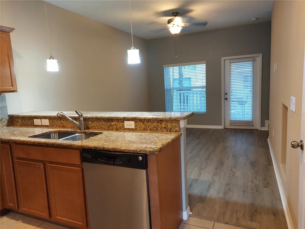 8515 Brushleaf Way - Photo 8