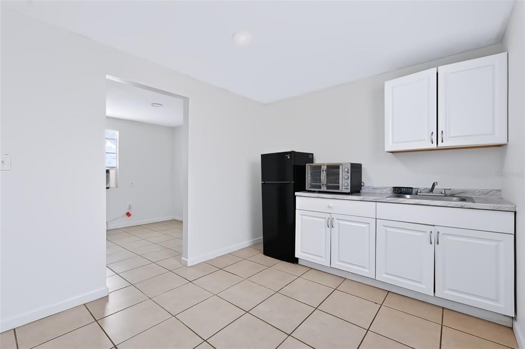 7606 Alvina Street - Photo 29