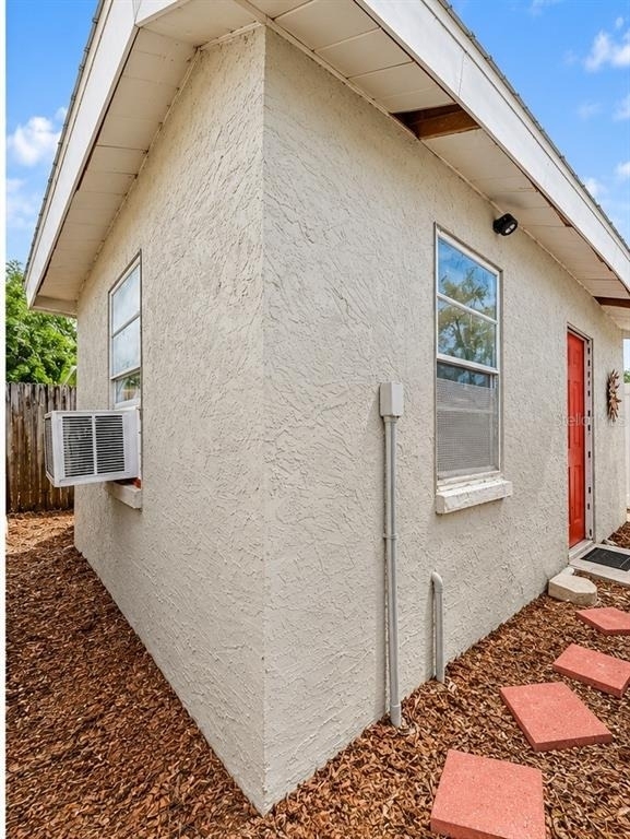 7606 Alvina Street - Photo 27